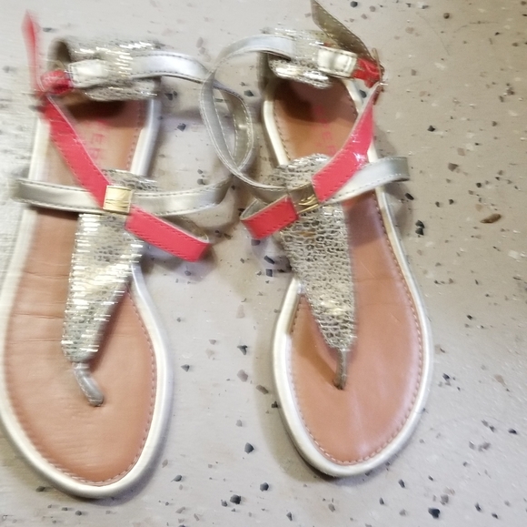 Sperry - Picture 2 of 6